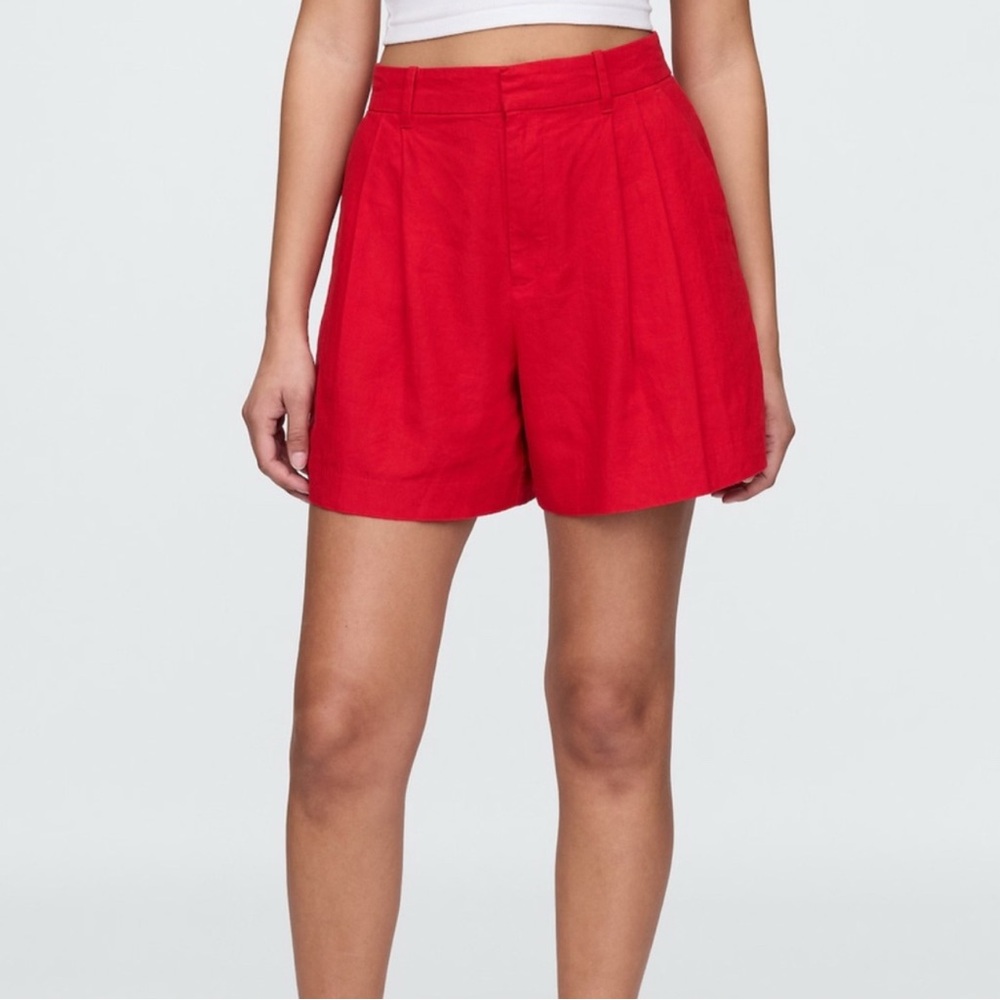 GAP Women's High-Waisted Red Shorts